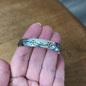 New 999 Sterling Silver Bracelet